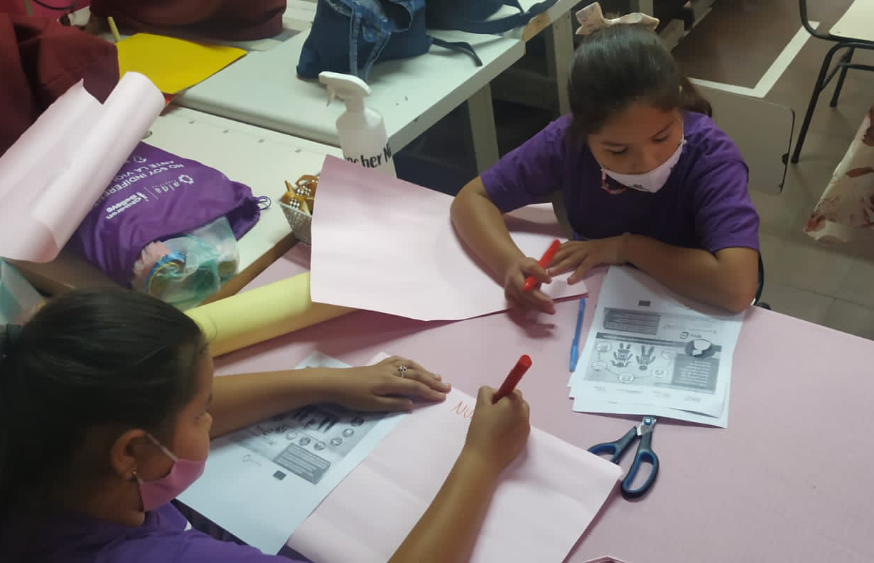 Las ‘Agentes Lila’: escolares se convierten en aliadas contra la violencia de género en Paraguay este 8 de marzo